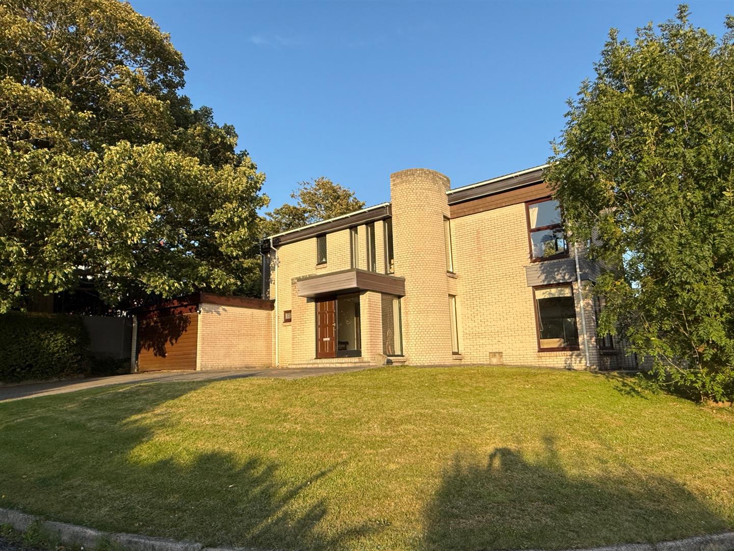 Warborough Close, Llanelli, SA15 3LH